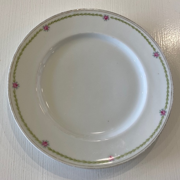 Limoges Bassett Austria Other - Vintage Limoges Bassett Austria Sweet Roses Plate!